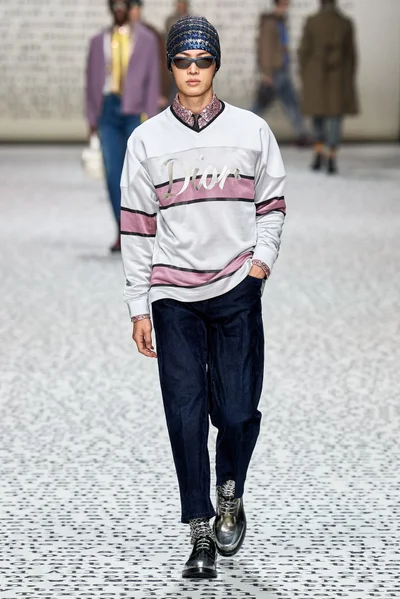 Look 36